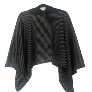 ZARA TRAFALUC HOODED PONCHO